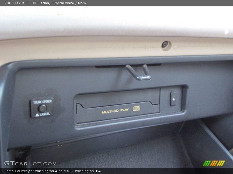 Crystal White / Ivory 2000 Lexus ES 300 Sedan