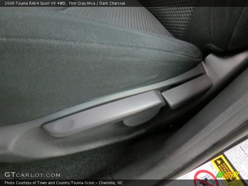 Flint Gray Mica / Dark Charcoal 2006 Toyota RAV4 Sport V6 4WD