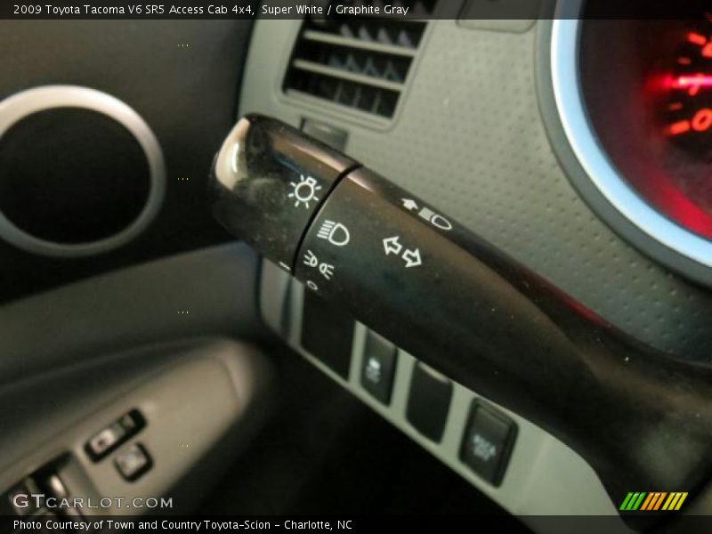 Super White / Graphite Gray 2009 Toyota Tacoma V6 SR5 Access Cab 4x4