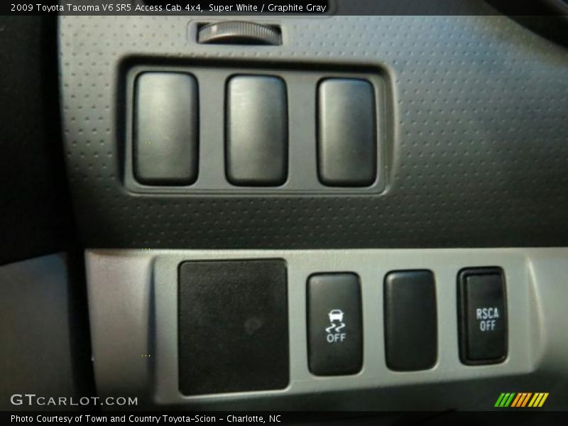 Super White / Graphite Gray 2009 Toyota Tacoma V6 SR5 Access Cab 4x4