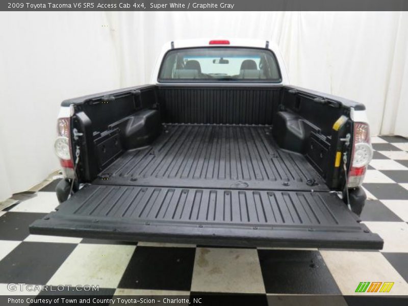 Super White / Graphite Gray 2009 Toyota Tacoma V6 SR5 Access Cab 4x4