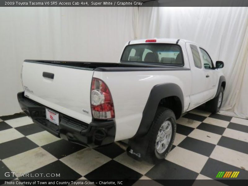 Super White / Graphite Gray 2009 Toyota Tacoma V6 SR5 Access Cab 4x4