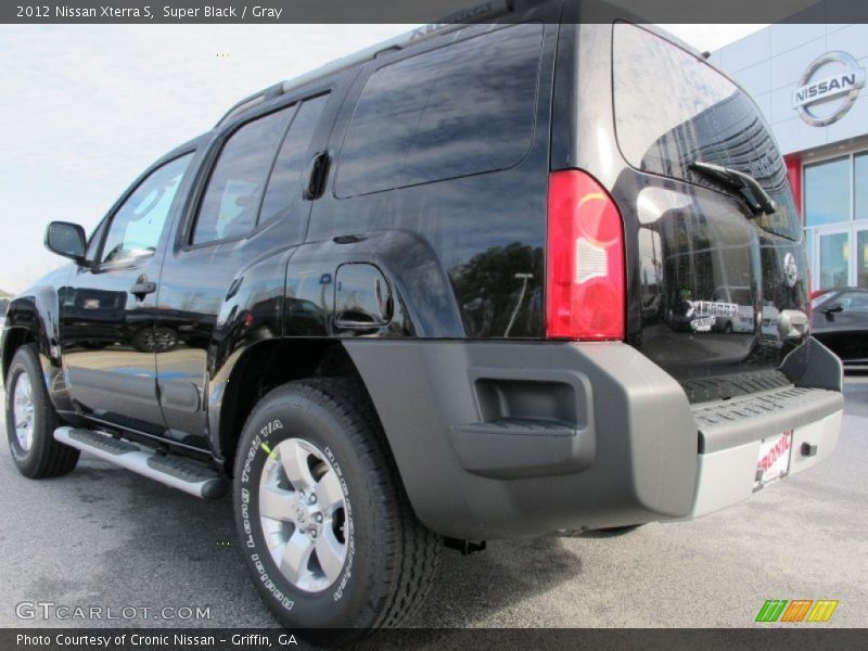 Super Black / Gray 2012 Nissan Xterra S