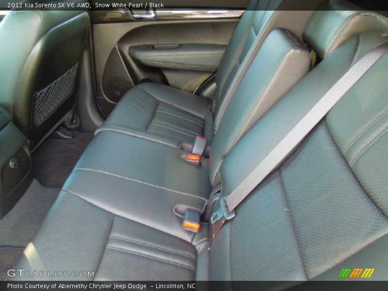 Snow White Pearl / Black 2012 Kia Sorento SX V6 AWD