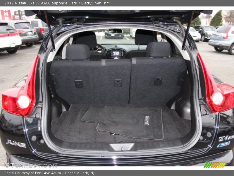 Sapphire Black / Black/Silver Trim 2012 Nissan Juke SV AWD