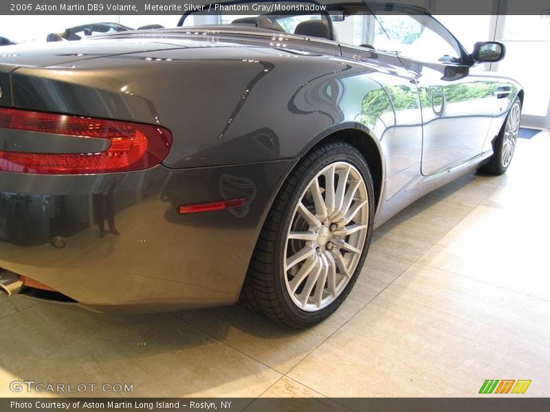 Meteorite Silver / Phantom Gray/Moonshadow 2006 Aston Martin DB9 Volante