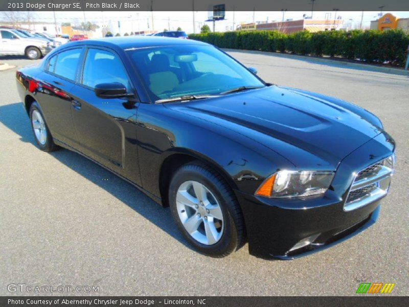 Pitch Black / Black 2013 Dodge Charger SE