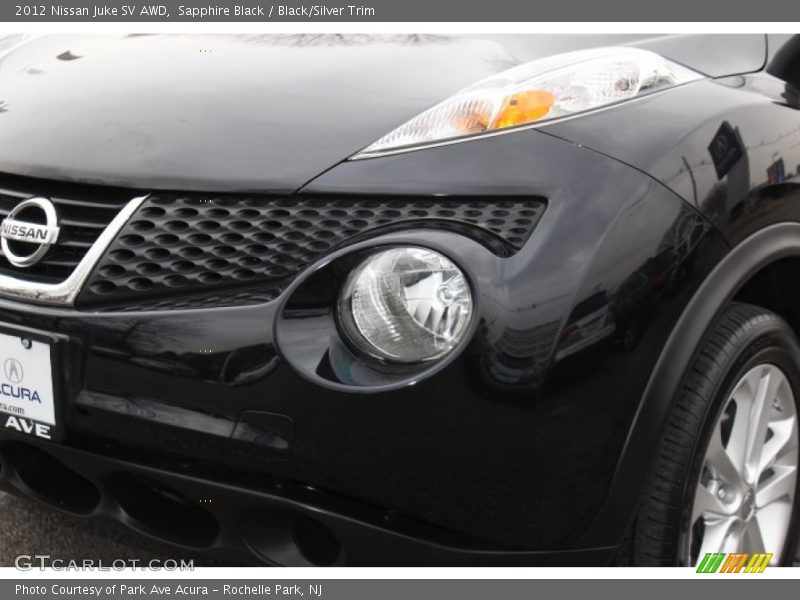 Sapphire Black / Black/Silver Trim 2012 Nissan Juke SV AWD