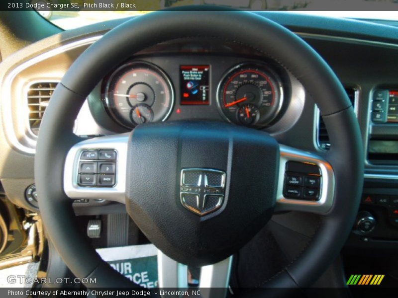 Pitch Black / Black 2013 Dodge Charger SE