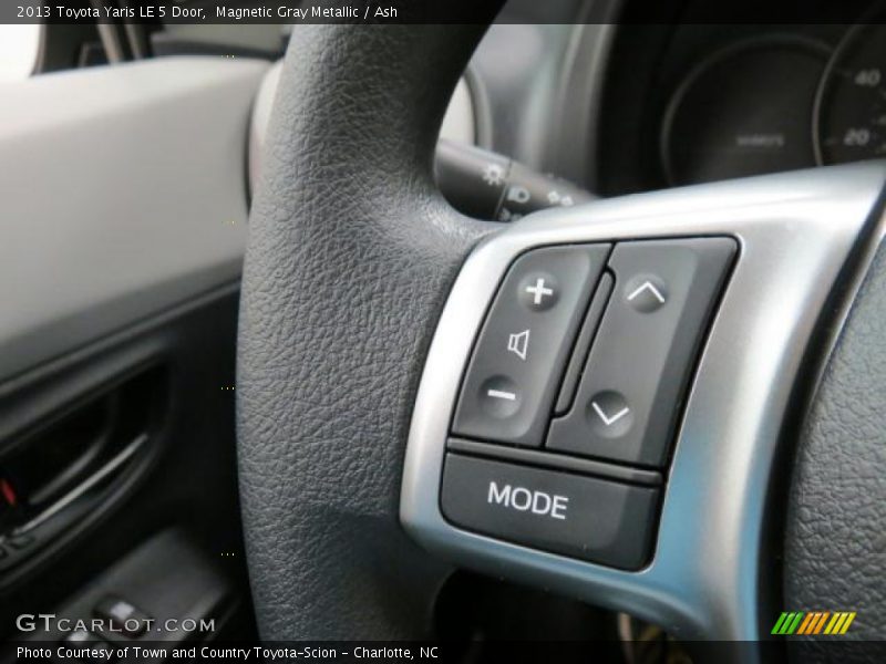 Magnetic Gray Metallic / Ash 2013 Toyota Yaris LE 5 Door