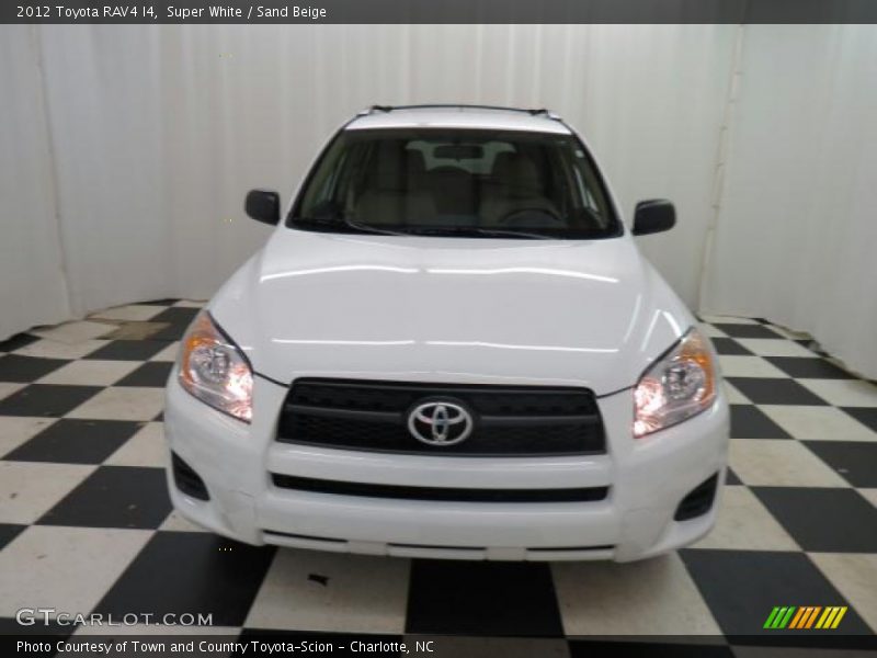 Super White / Sand Beige 2012 Toyota RAV4 I4