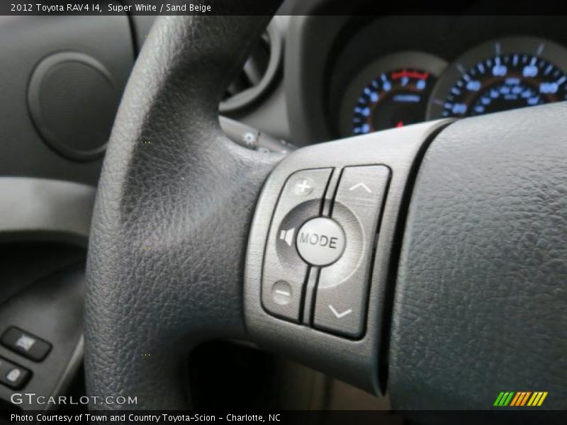 Super White / Sand Beige 2012 Toyota RAV4 I4