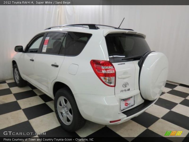 Super White / Sand Beige 2012 Toyota RAV4 I4