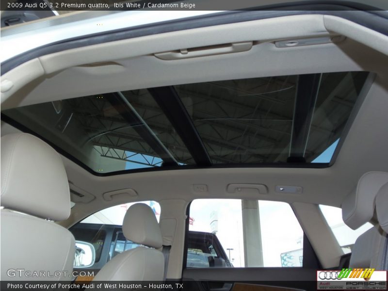 Ibis White / Cardamom Beige 2009 Audi Q5 3.2 Premium quattro
