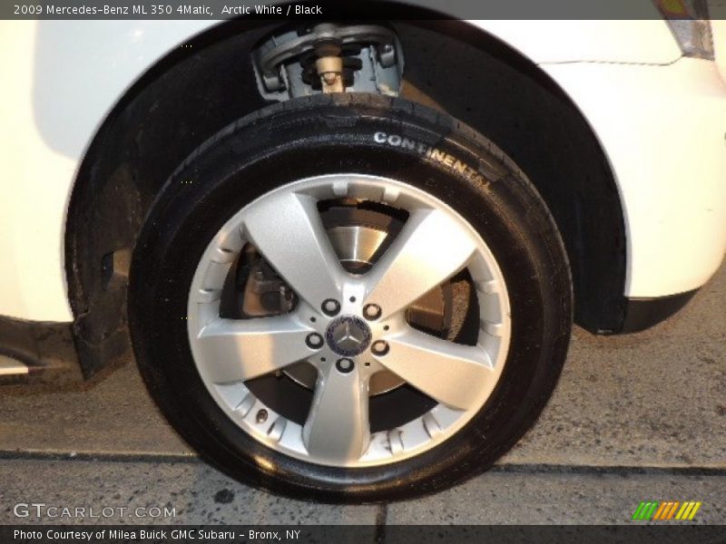 Arctic White / Black 2009 Mercedes-Benz ML 350 4Matic