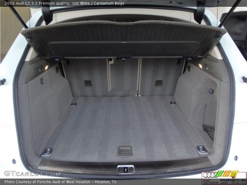 Ibis White / Cardamom Beige 2009 Audi Q5 3.2 Premium quattro