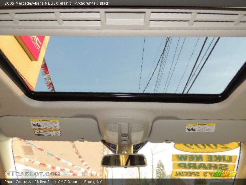 Arctic White / Black 2009 Mercedes-Benz ML 350 4Matic