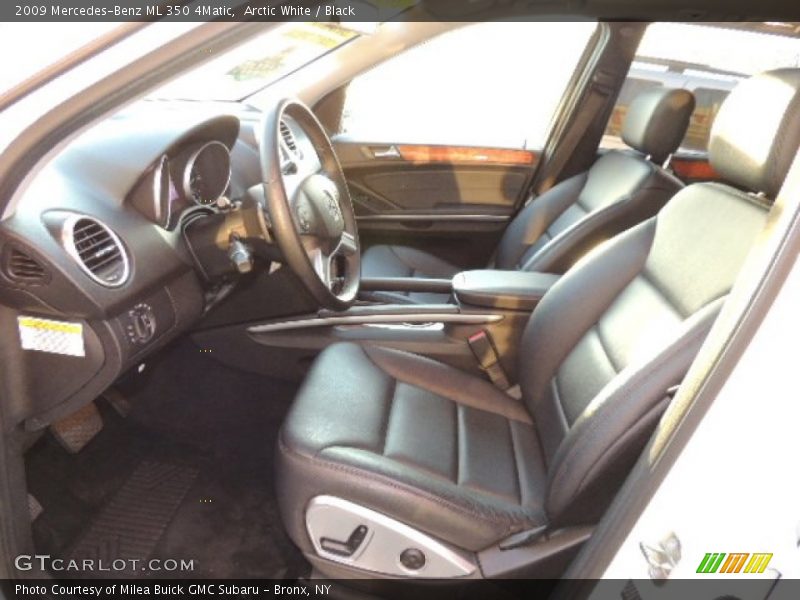 Arctic White / Black 2009 Mercedes-Benz ML 350 4Matic
