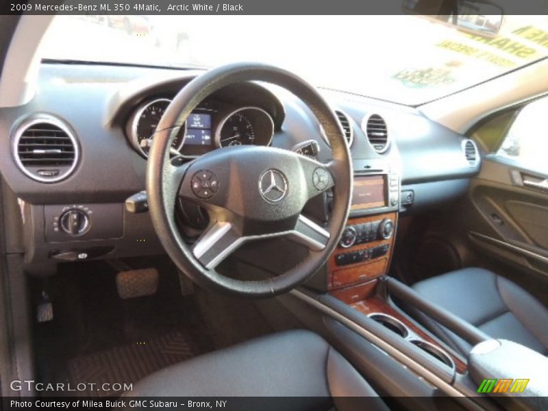Arctic White / Black 2009 Mercedes-Benz ML 350 4Matic