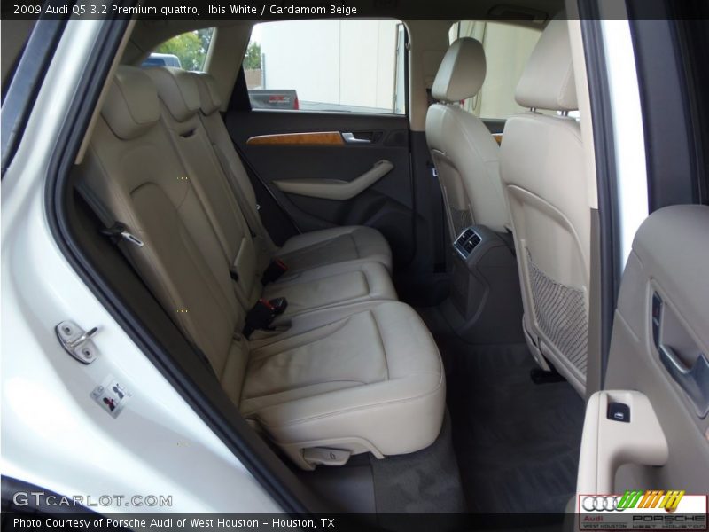 Ibis White / Cardamom Beige 2009 Audi Q5 3.2 Premium quattro