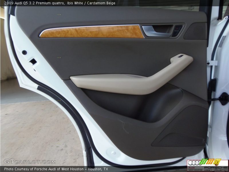 Ibis White / Cardamom Beige 2009 Audi Q5 3.2 Premium quattro