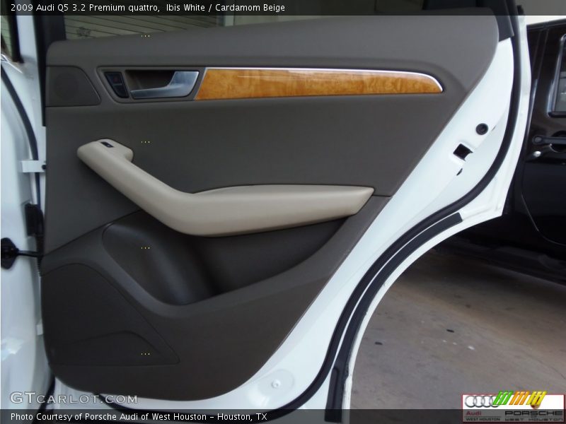 Ibis White / Cardamom Beige 2009 Audi Q5 3.2 Premium quattro