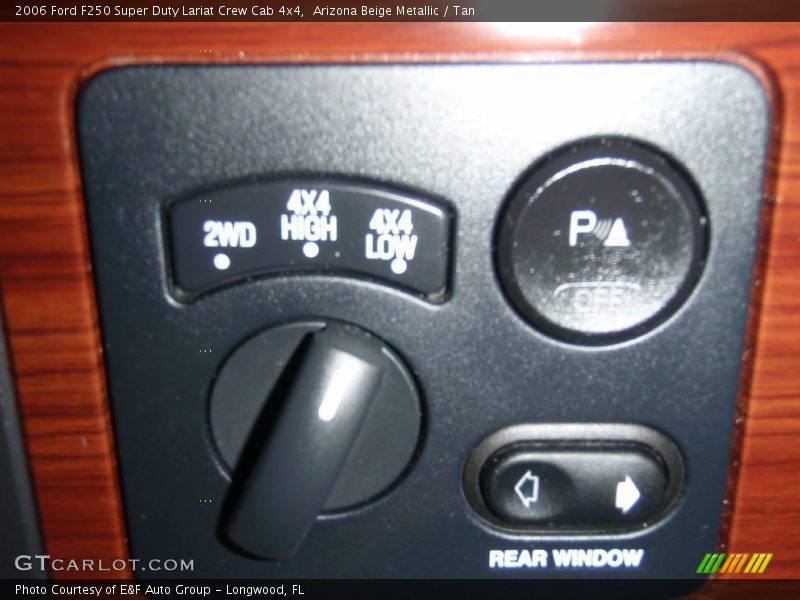 Arizona Beige Metallic / Tan 2006 Ford F250 Super Duty Lariat Crew Cab 4x4
