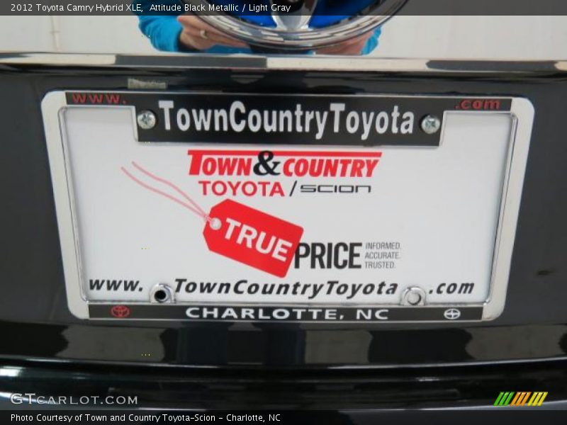 Attitude Black Metallic / Light Gray 2012 Toyota Camry Hybrid XLE