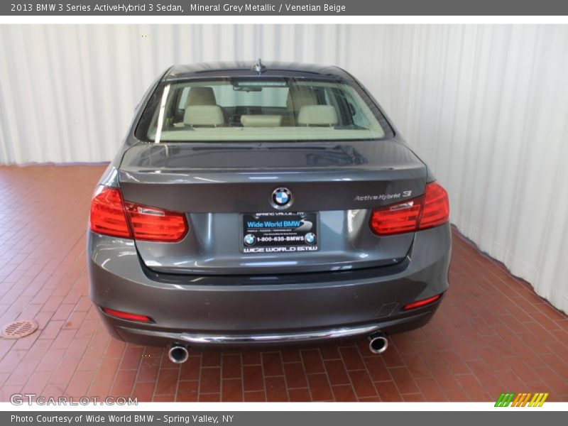 Mineral Grey Metallic / Venetian Beige 2013 BMW 3 Series ActiveHybrid 3 Sedan