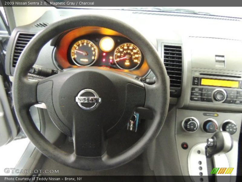 Magnetic Gray / Charcoal 2009 Nissan Sentra 2.0