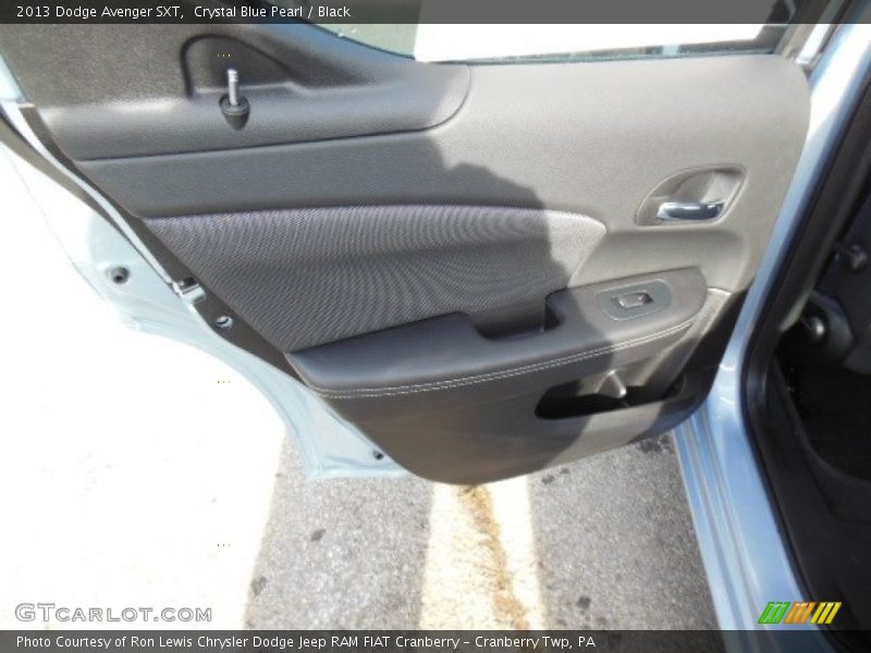 Crystal Blue Pearl / Black 2013 Dodge Avenger SXT