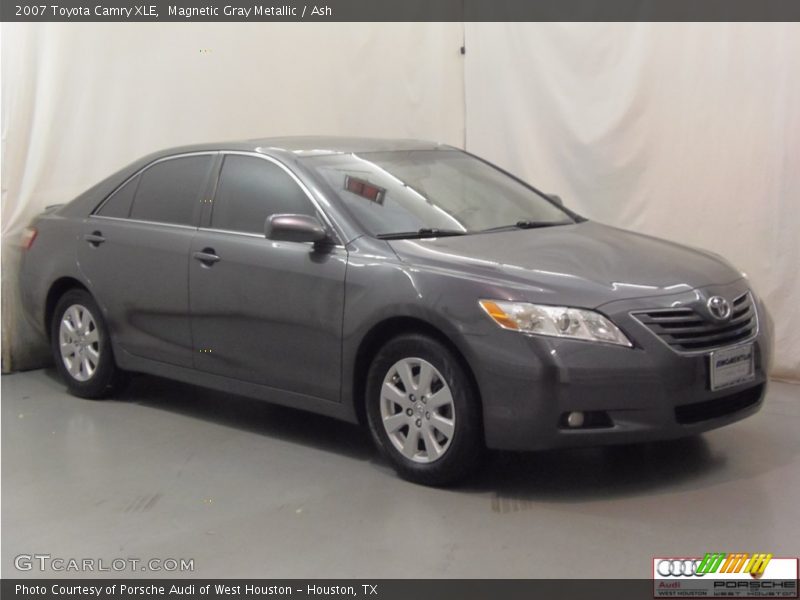 Magnetic Gray Metallic / Ash 2007 Toyota Camry XLE
