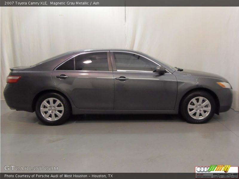Magnetic Gray Metallic / Ash 2007 Toyota Camry XLE