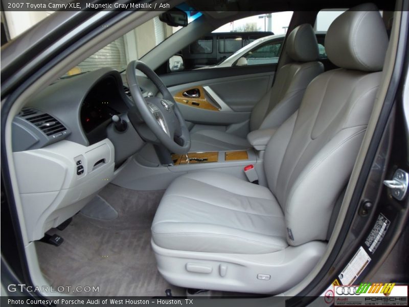 Magnetic Gray Metallic / Ash 2007 Toyota Camry XLE