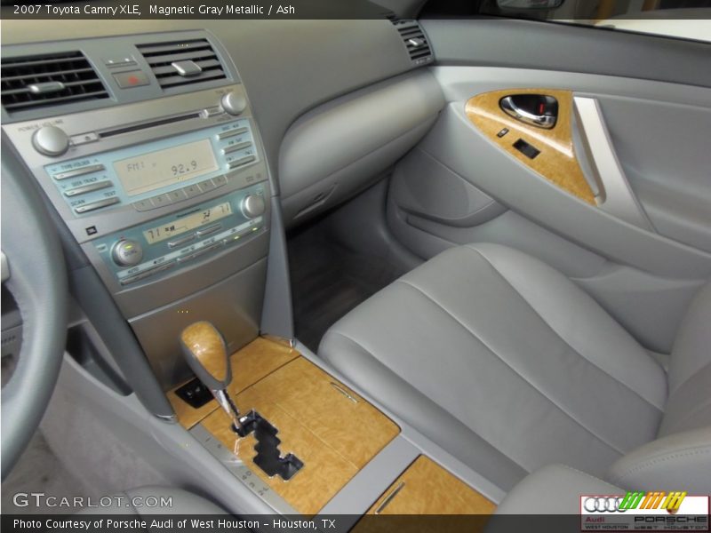 Magnetic Gray Metallic / Ash 2007 Toyota Camry XLE