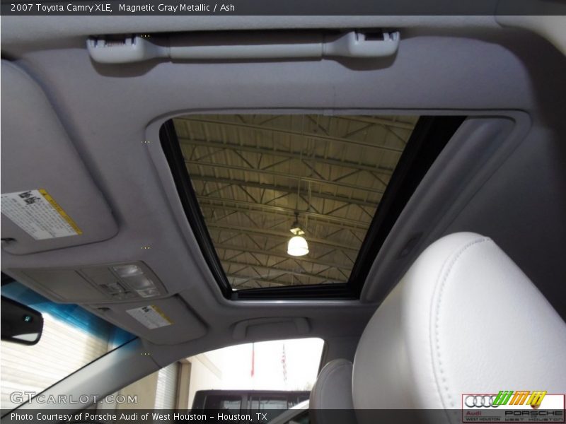 Magnetic Gray Metallic / Ash 2007 Toyota Camry XLE