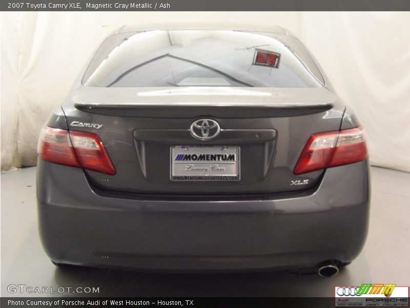 Magnetic Gray Metallic / Ash 2007 Toyota Camry XLE