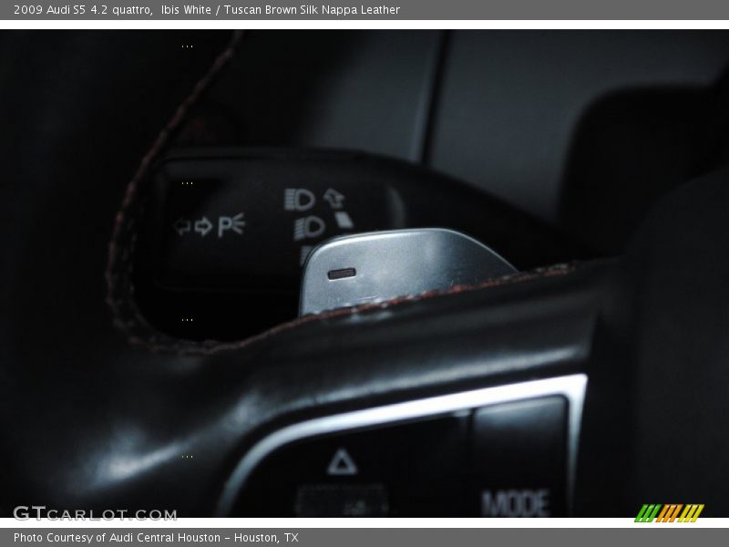 Ibis White / Tuscan Brown Silk Nappa Leather 2009 Audi S5 4.2 quattro
