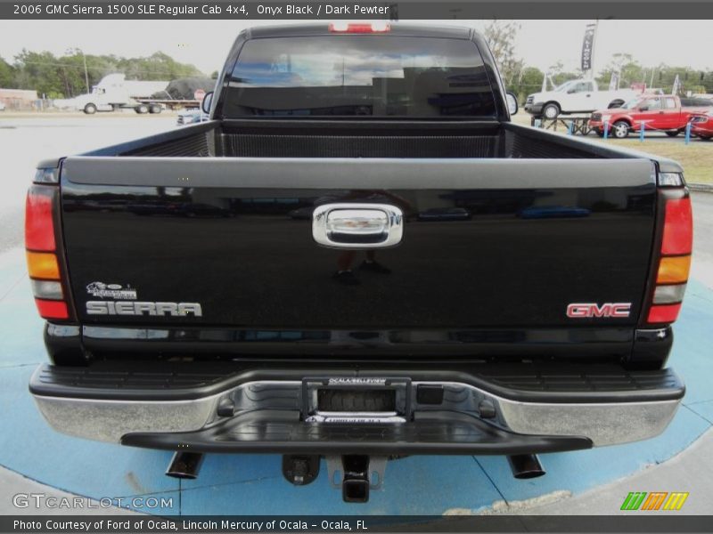 Onyx Black / Dark Pewter 2006 GMC Sierra 1500 SLE Regular Cab 4x4