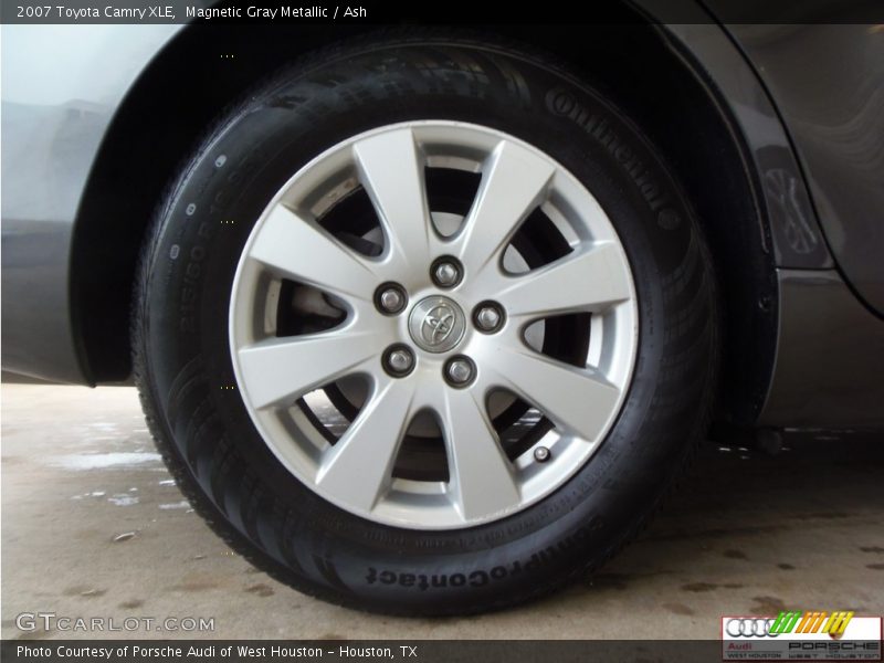 Magnetic Gray Metallic / Ash 2007 Toyota Camry XLE