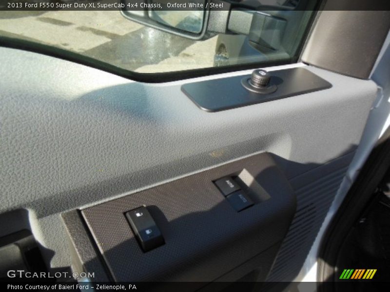 Oxford White / Steel 2013 Ford F550 Super Duty XL SuperCab 4x4 Chassis