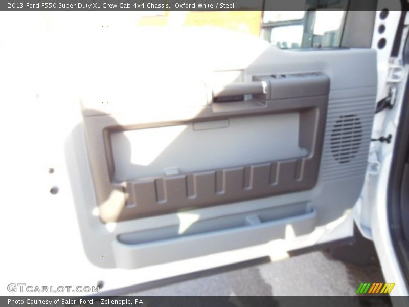 Oxford White / Steel 2013 Ford F550 Super Duty XL Crew Cab 4x4 Chassis