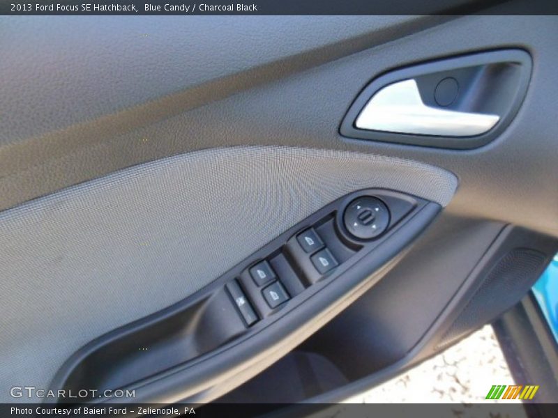 Blue Candy / Charcoal Black 2013 Ford Focus SE Hatchback
