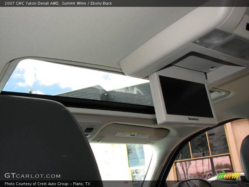 Summit White / Ebony Black 2007 GMC Yukon Denali AWD