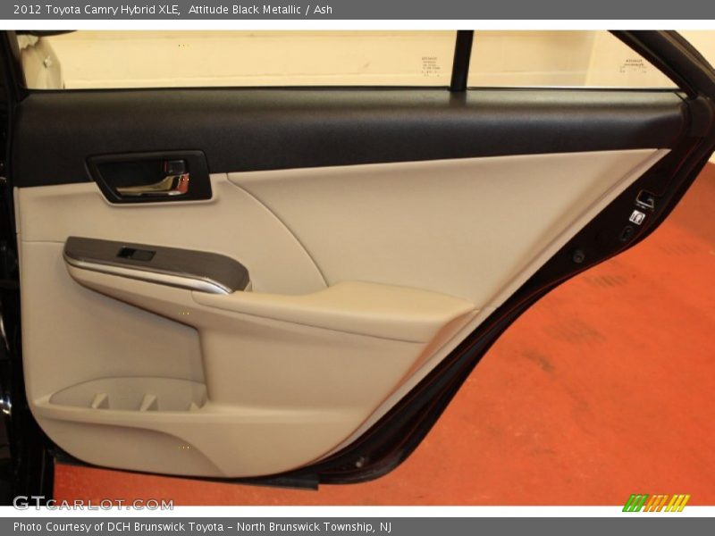 Attitude Black Metallic / Ash 2012 Toyota Camry Hybrid XLE