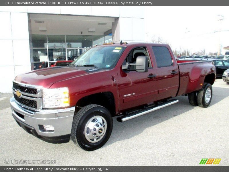 Front 3/4 View of 2013 Silverado 3500HD LT Crew Cab 4x4 Dually