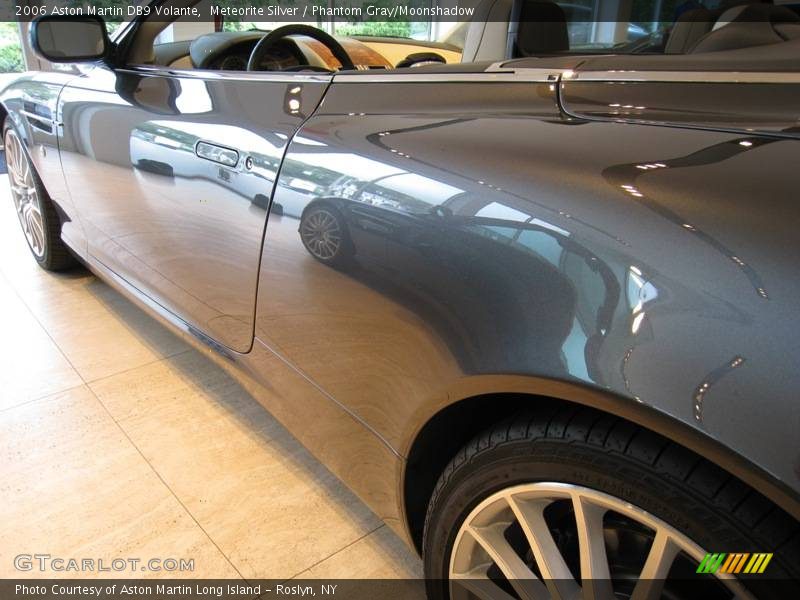 Meteorite Silver / Phantom Gray/Moonshadow 2006 Aston Martin DB9 Volante