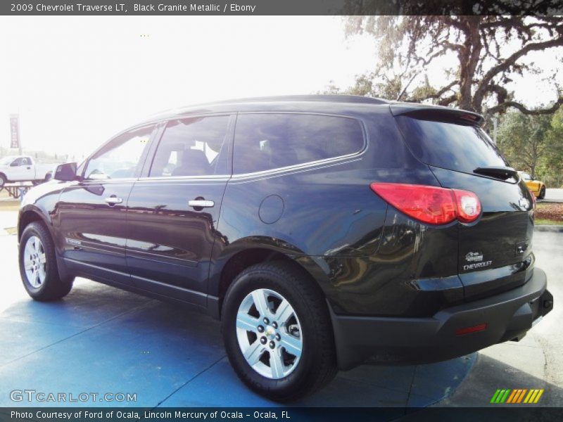 Black Granite Metallic / Ebony 2009 Chevrolet Traverse LT