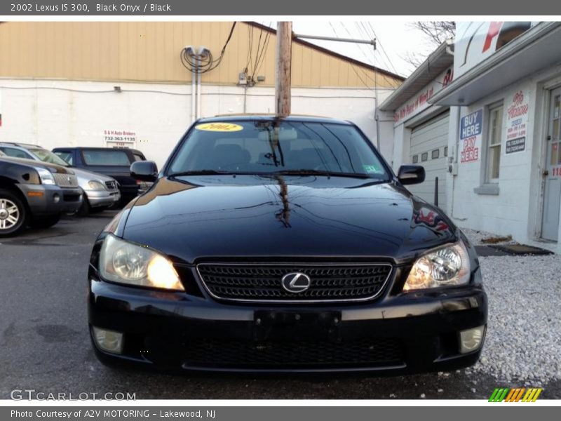 Black Onyx / Black 2002 Lexus IS 300