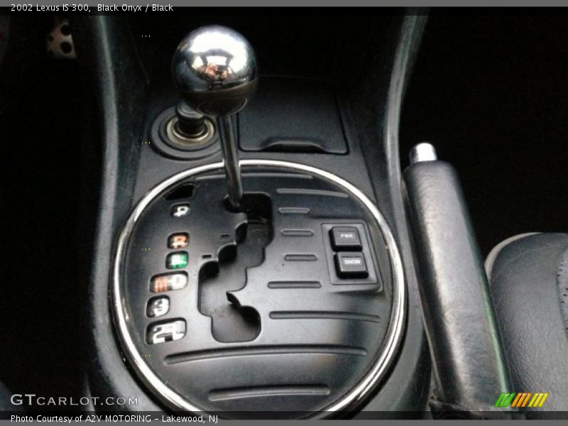 Black Onyx / Black 2002 Lexus IS 300